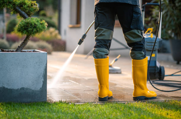 Why Choose Our Certified Pressure Washing Experts for Your Project Needs in North Corbin, KY?